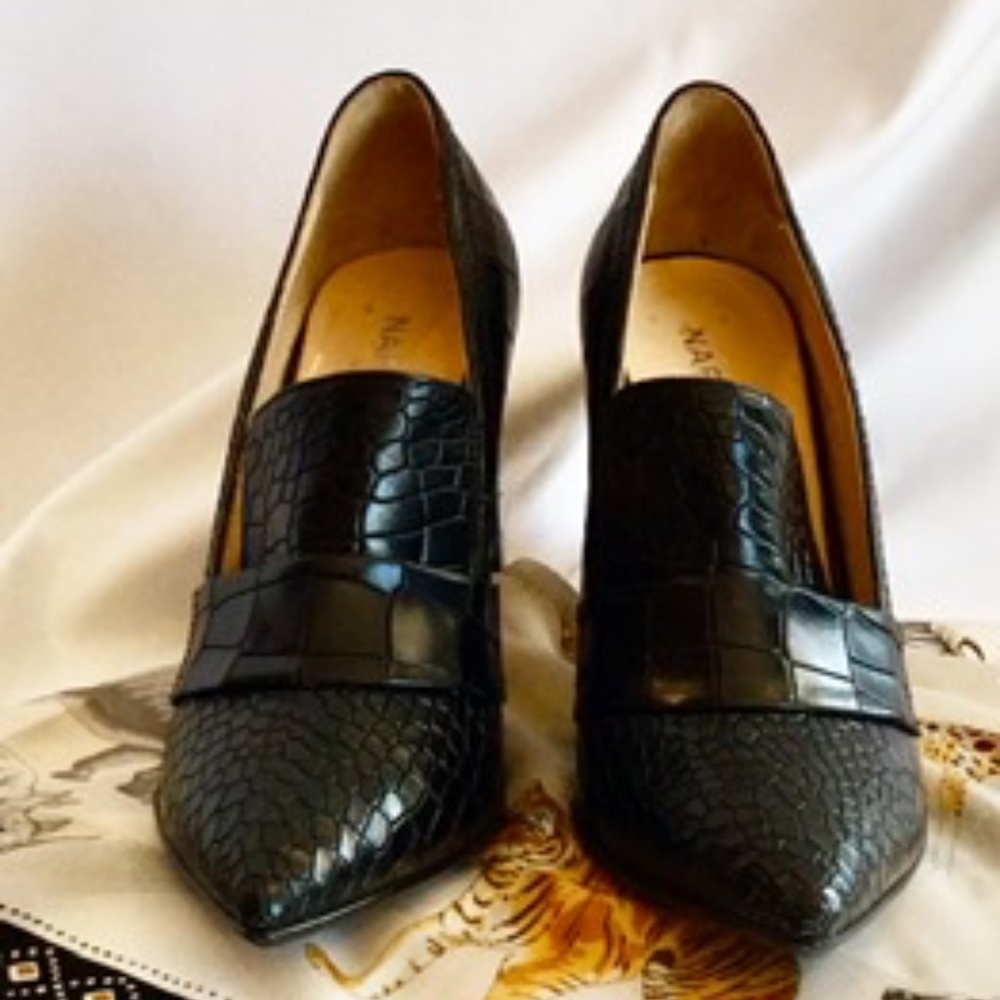 Napoleoni Black Leather Pumps, sz 7